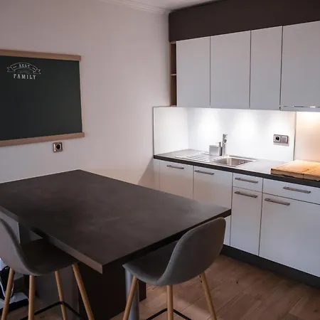 Apartman Superb With Incredible View And Pool Cap d'Ail